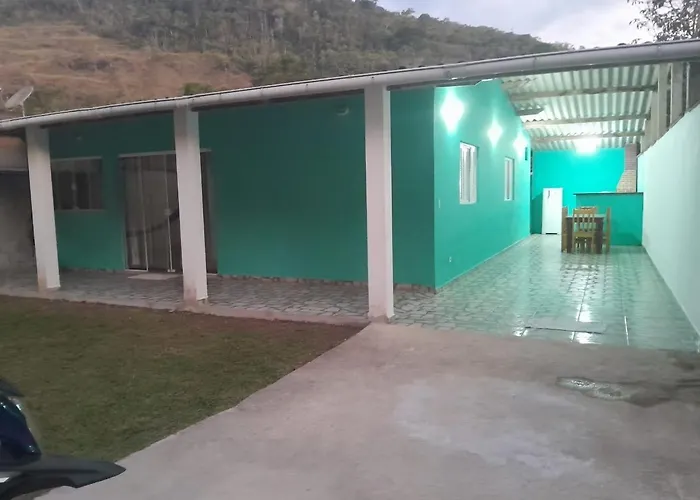 Casa Ampla e Confortável a 10 minutos Praia Ubatumirim Cambuca